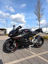 Ducati Panigale V2 black Titan-Abgasanlage 
