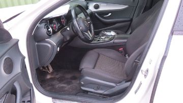 Mercedes E 300 - 6