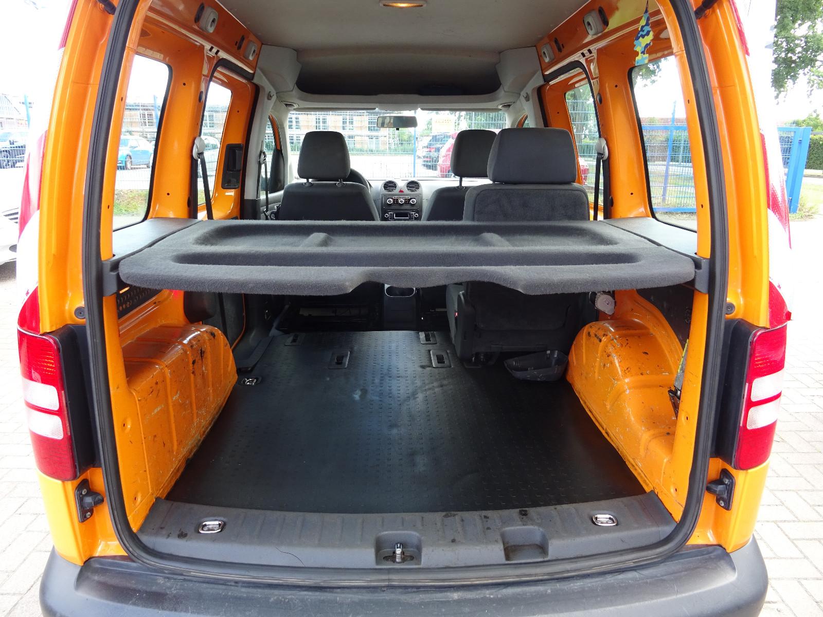 Volkswagen Caddy 2015 — photo 14