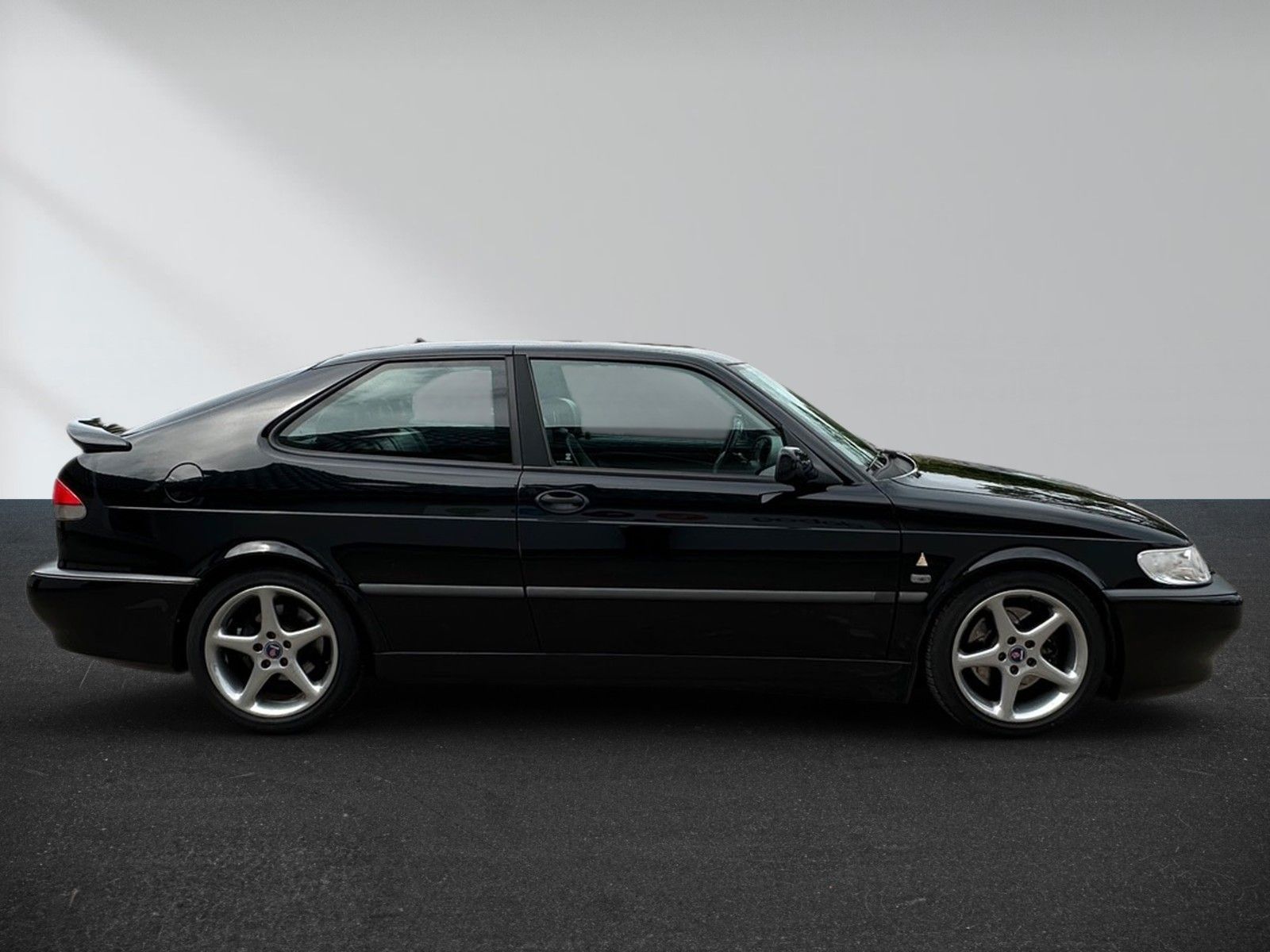 Saab 9-3 Viggen – Bild 3