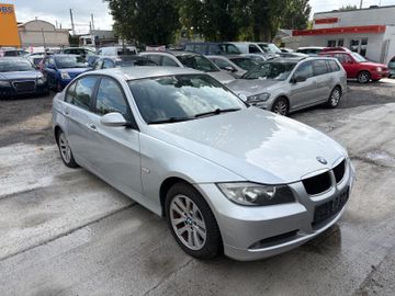 BMW 320 - 4