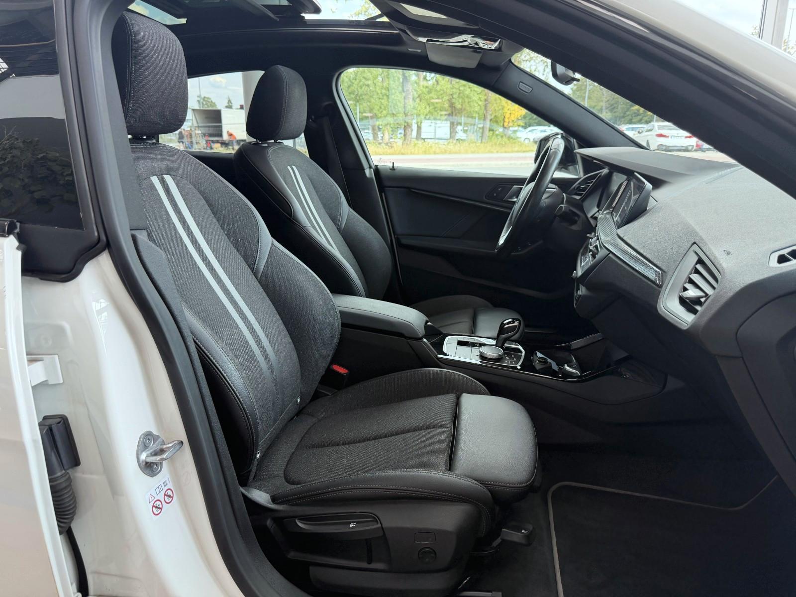 BMW 216d GC Sport Line LC. Prof. Kamera Pano LED