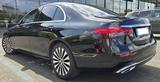 Mercedes-Benz E 220 d Autom. - - Mercedes-Benz E 220 mit Diesel-Antrieb: Taxi