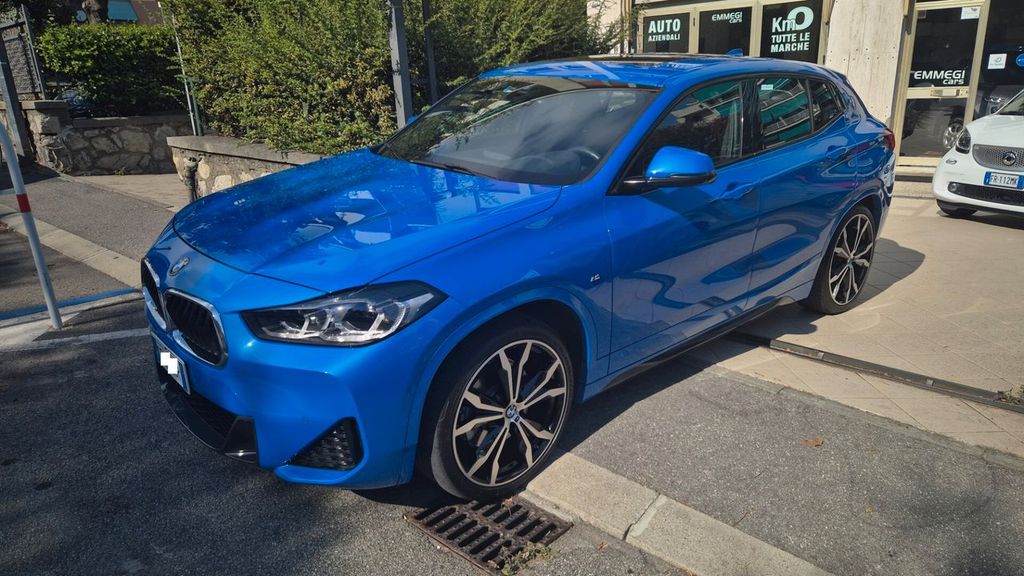 Image of BMW X2