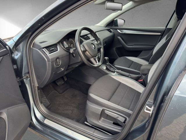 Skoda Octavia Combi III 2.0 TDI DSG Joy *SHZ*XENON*NAV