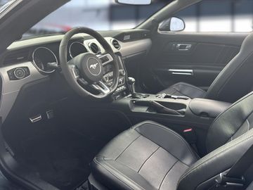 Ford Mustang - 9