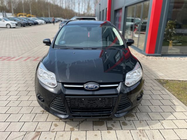 Fahrzeugabbildung Ford Focus Turnier SYNC Edition(Tüv&Insp.neu)