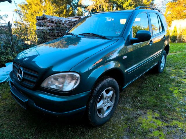 Mercedes-Benz Mercedes ML 320 Benziner (W163) mit Tüv bi...