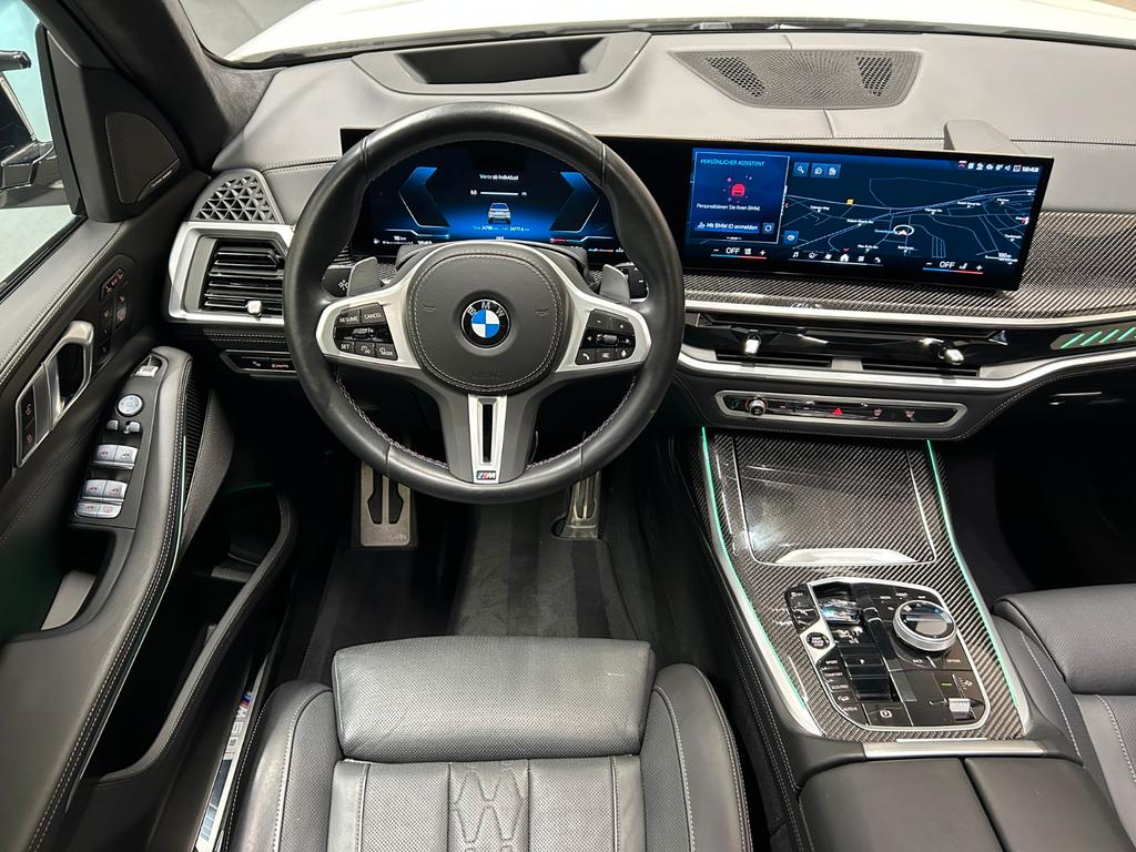 BMW X7 M60