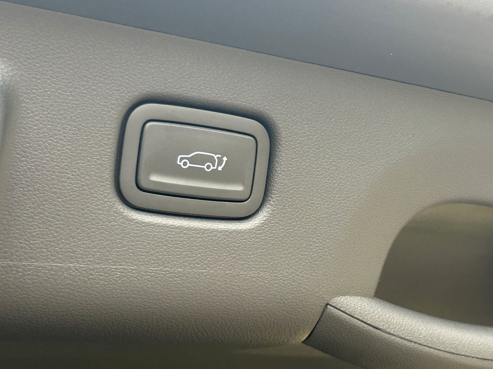 Fahrzeugabbildung Hyundai KONA EV Prime 150 kW *RW496KM*TechnikPkt*RFK*