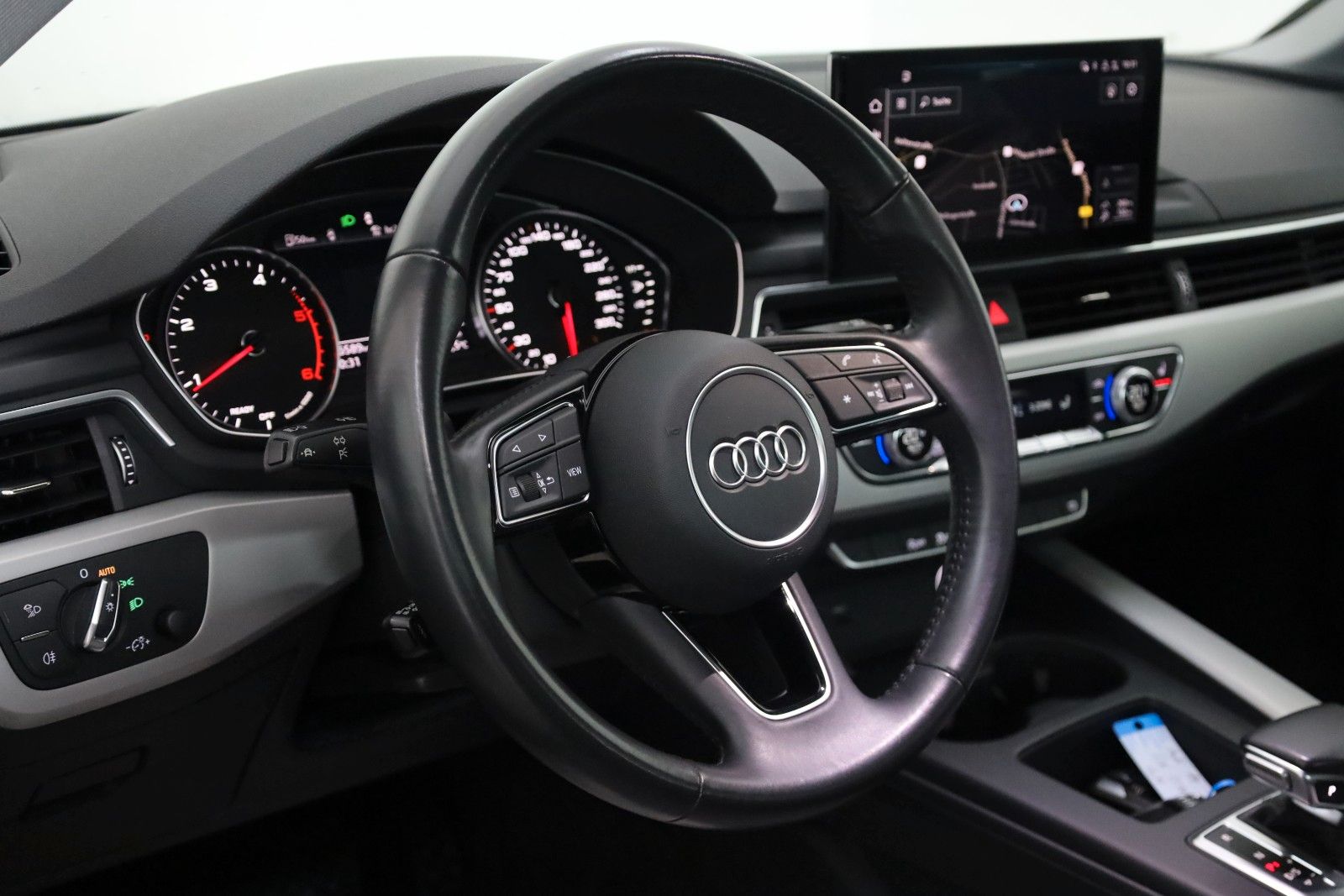 Fahrzeugabbildung Audi A4 Avant 35 TDI Navi,LED,ACC,SH,PDC