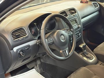Volkswagen Golf - 9