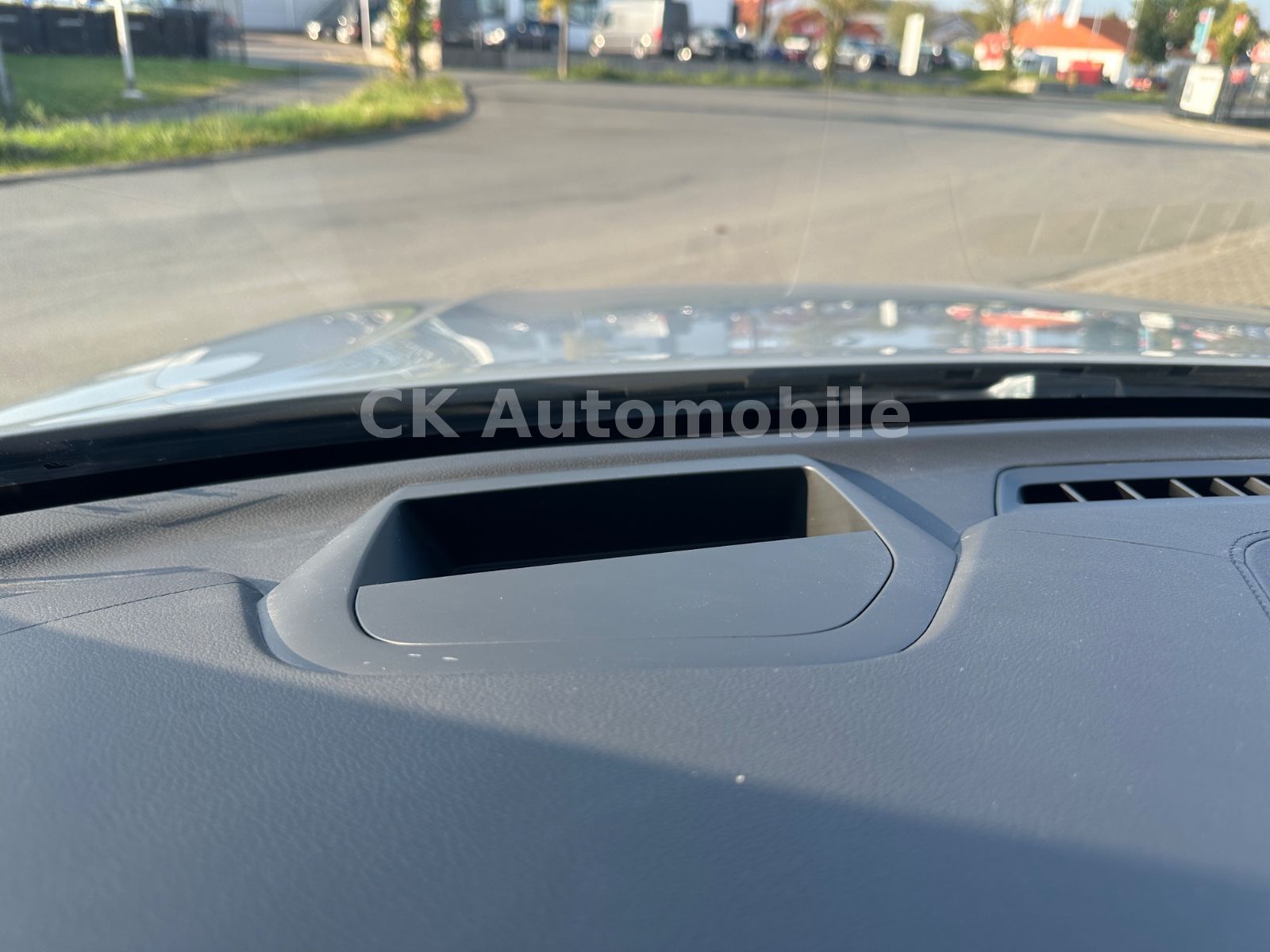 Fahrzeugabbildung Volvo XC60 B5 UltimateBright AWD/Head-Up/Pano/360°/AHK