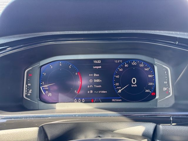Fahrzeugabbildung Volkswagen T-Roc Style 1.5 TSI 150 PS 6-Gang AHK LED APP NA
