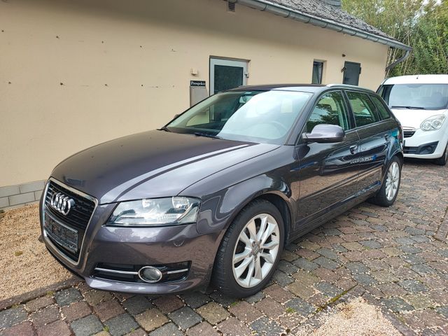 Audi A3 Sportback 2.0 TDI Ambition/170PS/TOP ZUSTANAD