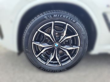 BMW X4 - 4