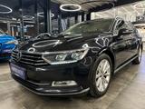 Volkswagen Passat Variant Highline BMT/Start-Stopp 4Motion - Volkswagen Passat aus 2015