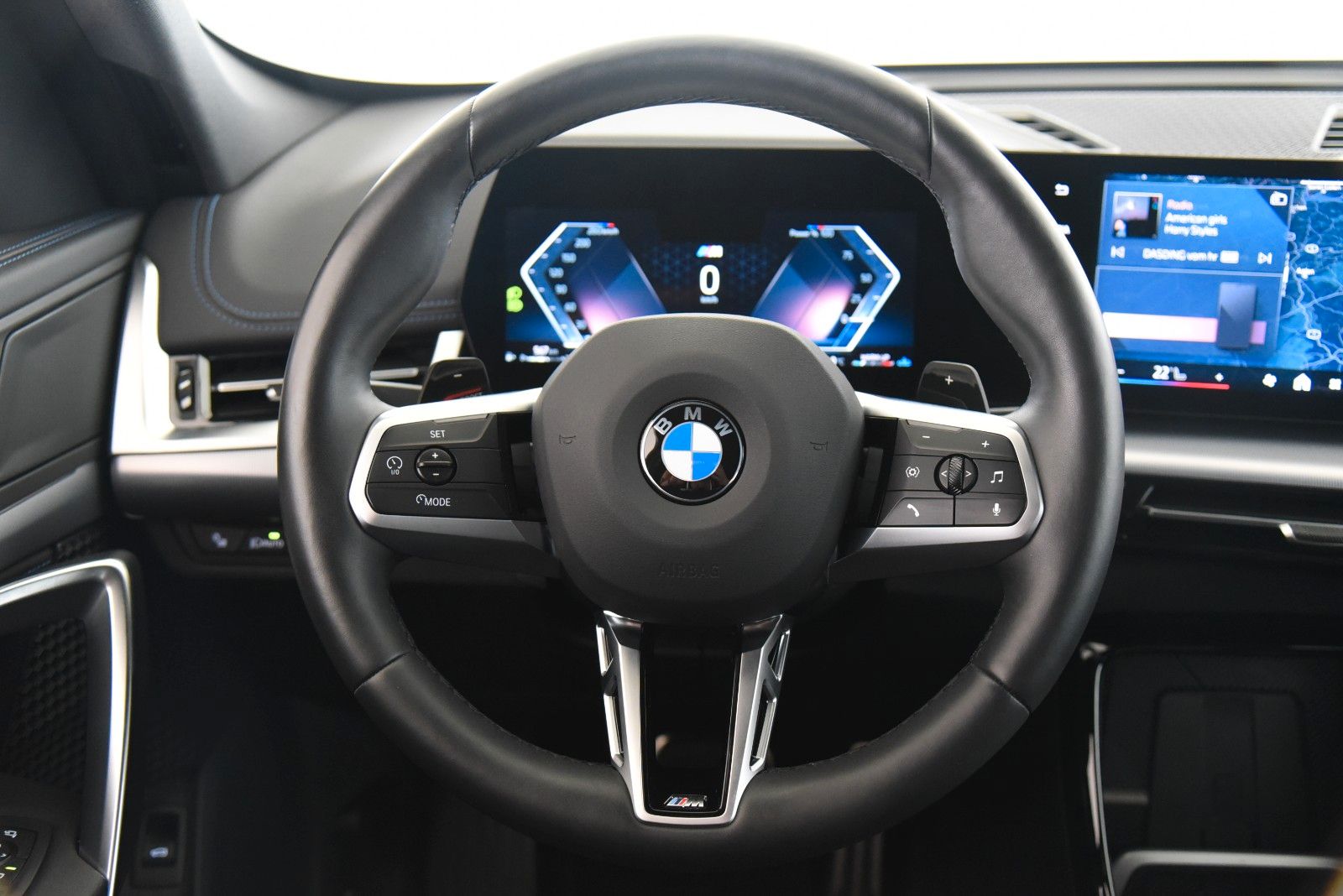 BMW X1 xDrive20d M Sport DriveAss LED AHK Alarm DAB foto 10