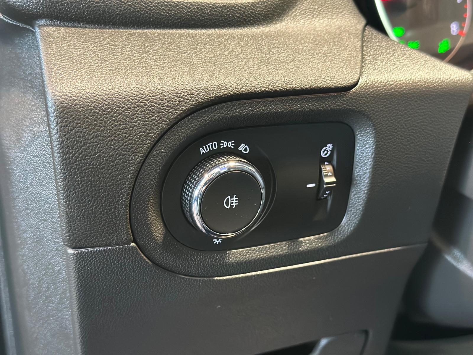 Opel Grandland (X) Aut. Elegance 1.H/ACC/S-HE/NAV/SHZ