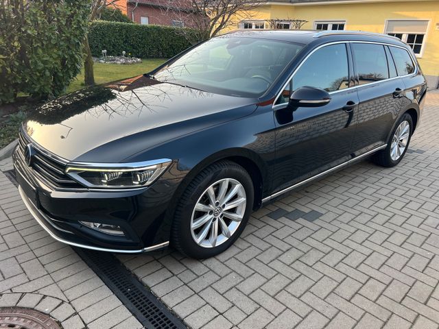 Volkswagen Passat Variant 2.0 TDI SCR DSG Elegance Variant