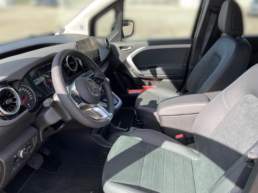 Fahrzeugabbildung Mercedes-Benz T 180 d Edition Standard LED NAVI RFK, WinterP