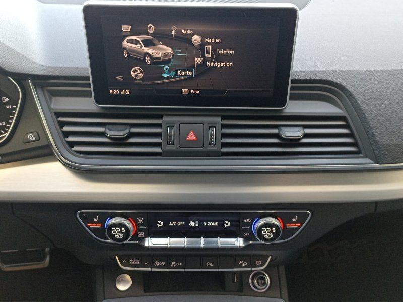 Fahrzeugabbildung Audi Q5 2.0 40 TDI quattro sport S-Tronic S-line