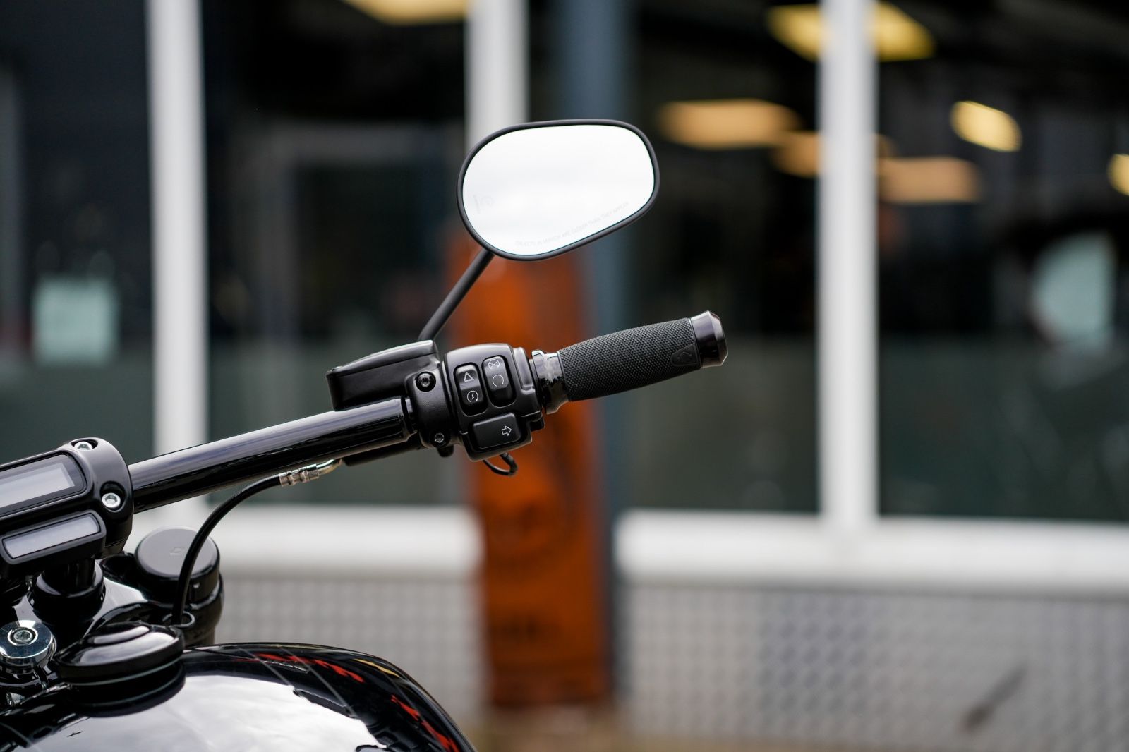 Fahrzeugabbildung Harley-Davidson FXBRS Breakout 114 cui - Miller - Black Black