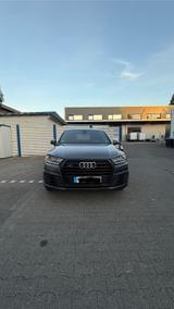 Audi 3.0TDi S LINE 22Z./ACC/PANO/360°/AHK/StHz - Audi Q7 in Solingen