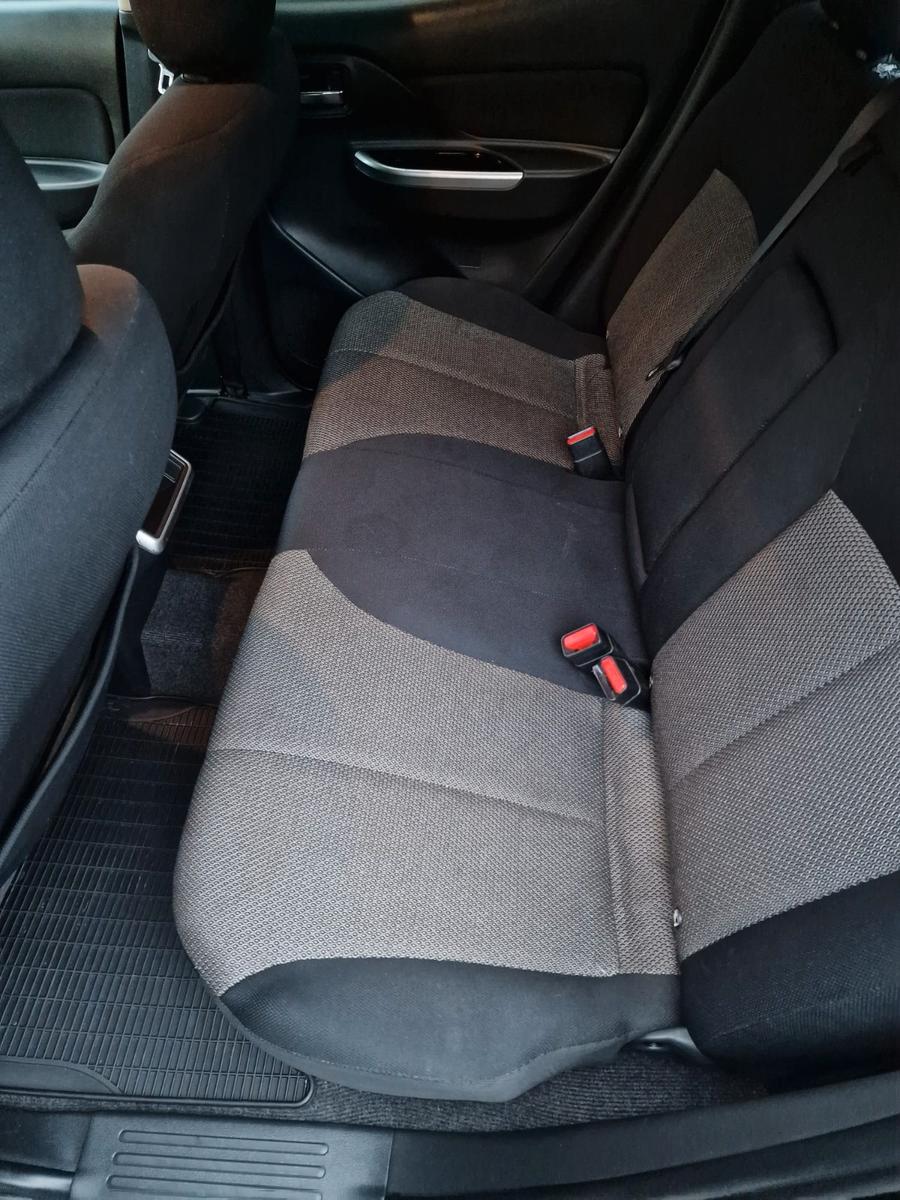 Mitsubishi L200 2-2d Select Doka 8-fach bereift