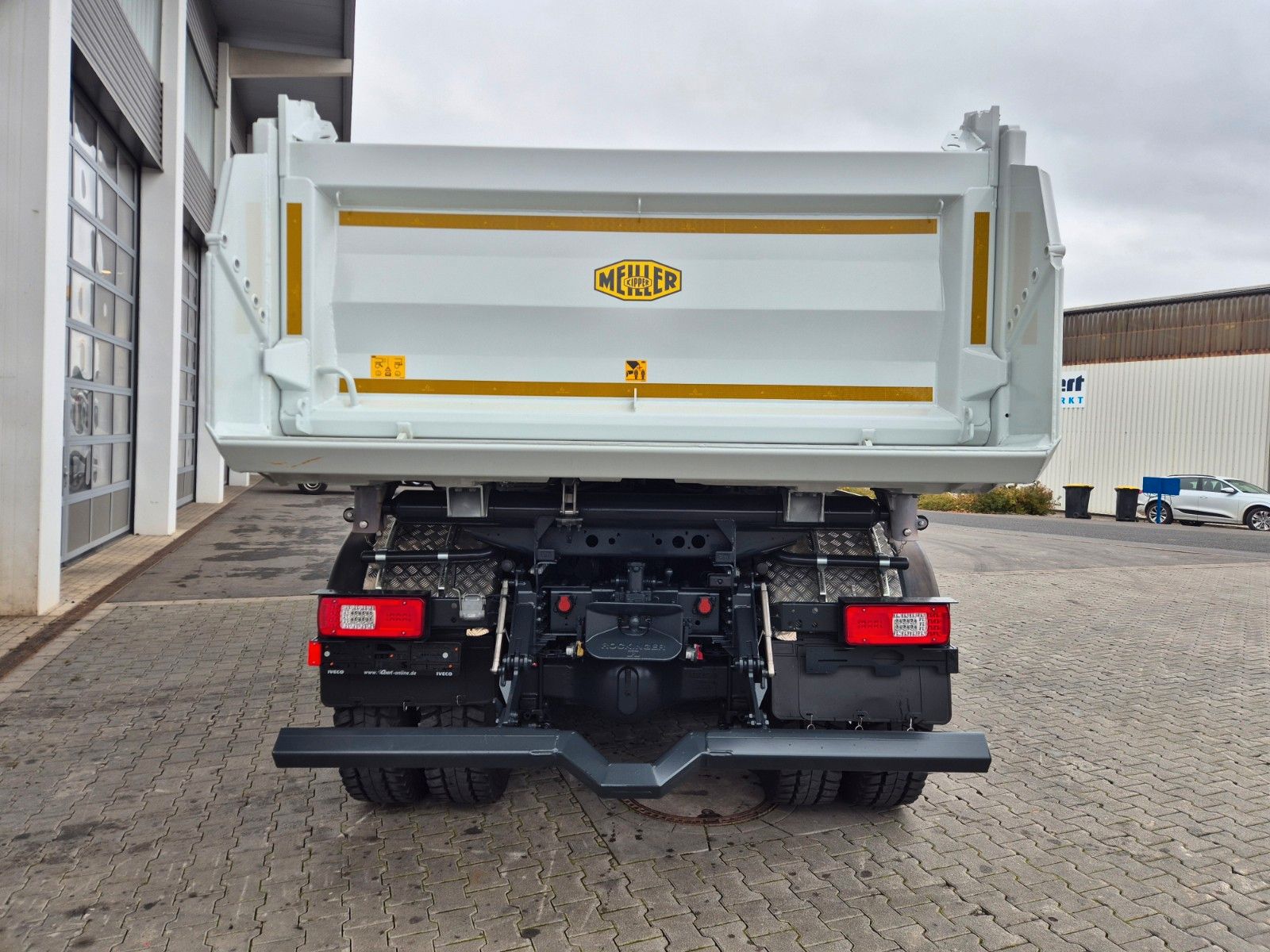 Fahrzeugabbildung Iveco AS360X58Z HR ON+ 8x4 Meiller Bordmatic AHK