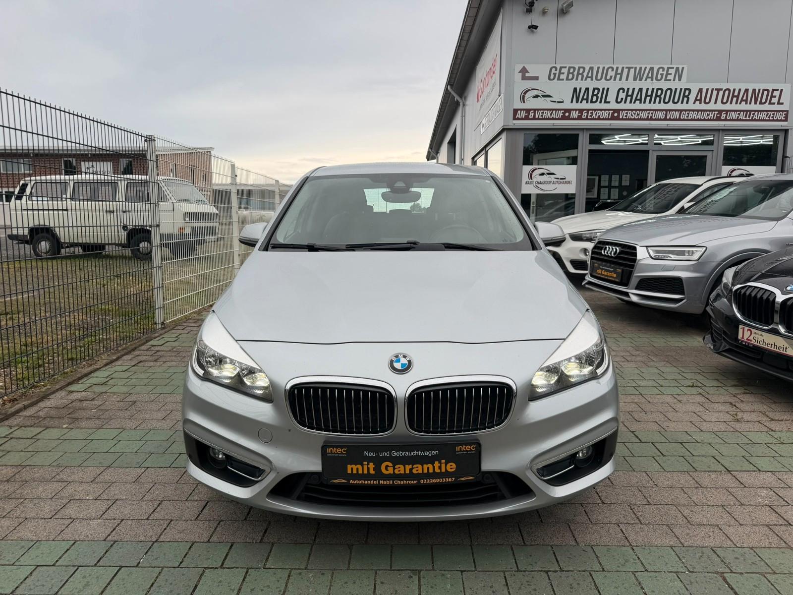 BMW 218 Active Tourer Sport Line Leder Ambiente