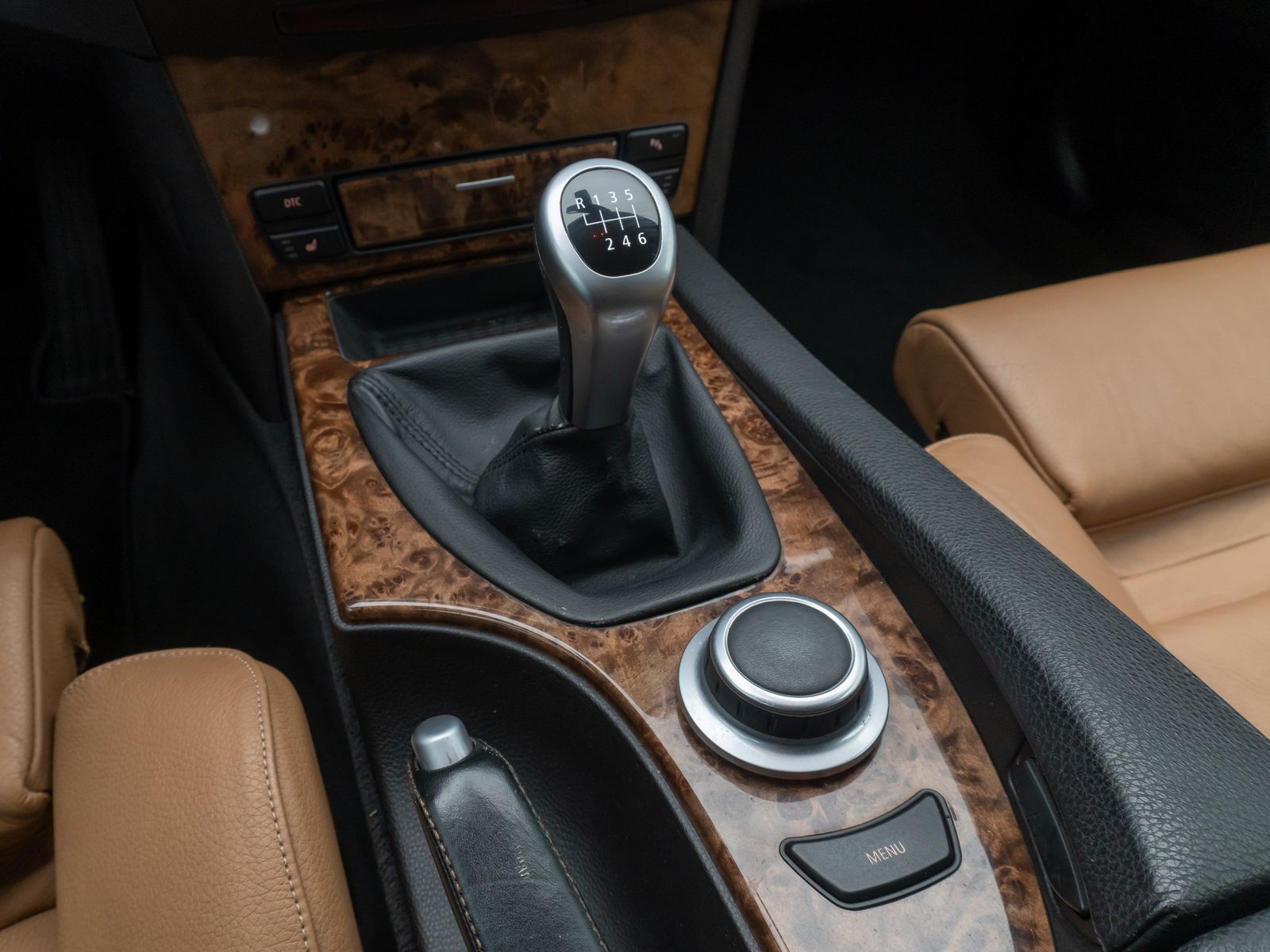 Fahrzeugabbildung BMW 525d Tempomat PDC Xenon NaviPro AHK Lordos HUD