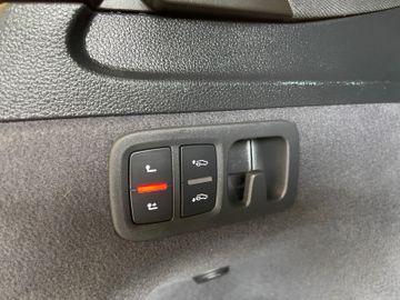 Audi SQ7 4.0 TDI quattro *PANO*HUD*MATRIX*AHK*S-LINE*