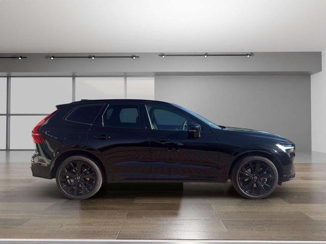 Volvo XC60 Plus Black Edition Recharge Plug-In Hybrid 