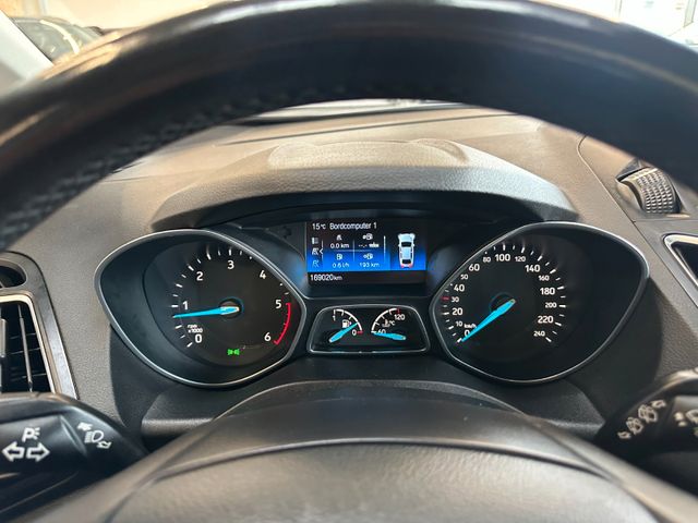 Ford Grand C-MAX Titanium *Pano*Navi*7Sitzer*