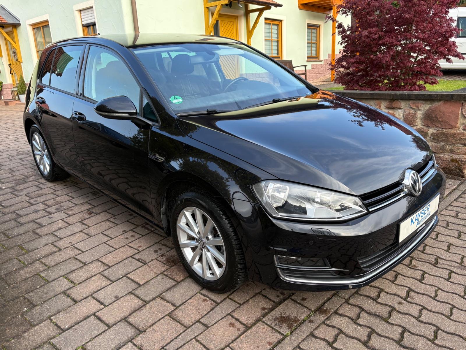 Volkswagen Golf VII Lim. Comfortline "SHZ,PDC,Klimaautom."