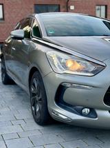 DS Automobiles DS5 THP200 * Leder * Sitzh.* Navi * Kamera * - DS Automobiles DS5