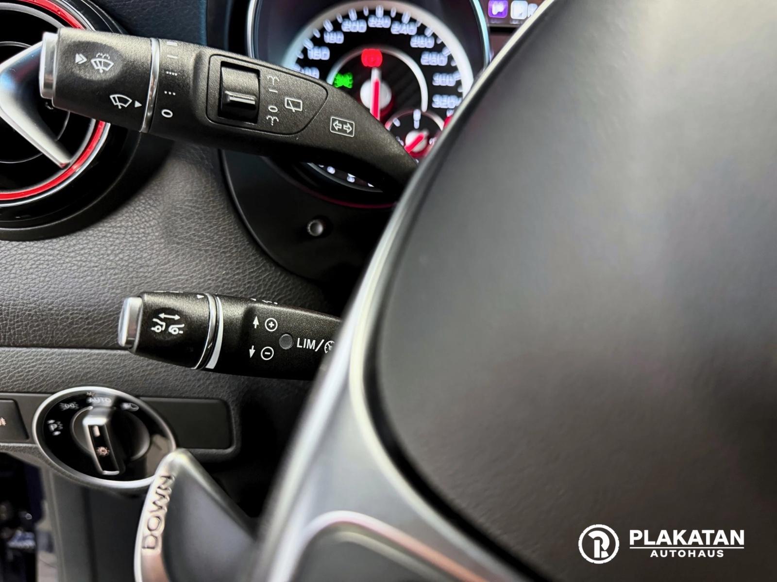 Mercedes-Benz GLA 45 AMG 4Matic Driver Paket Memory Nappa