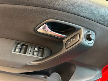 Volkswagen Polo V Team *2. Hand*Klima*SHZ*Freisprech*PDC*