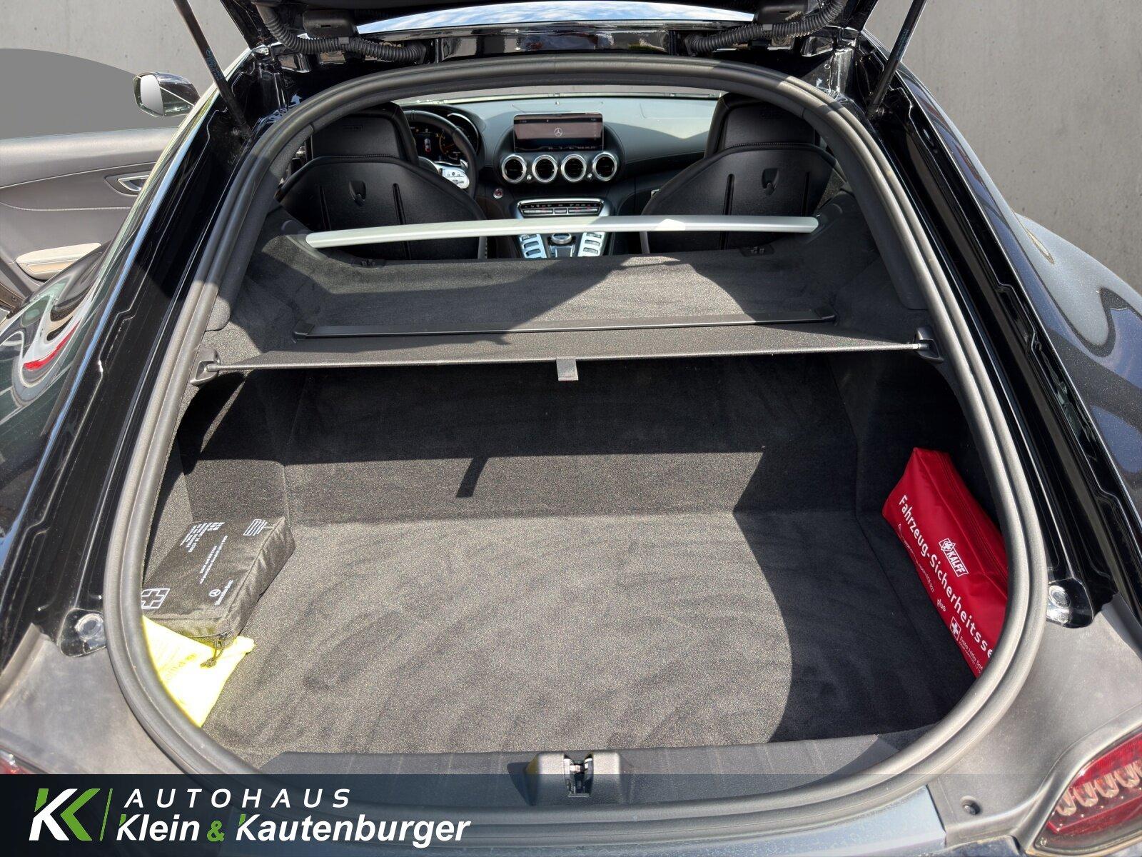 Mercedes-Benz AMG GT Coupe +ALL BLACK+PERFORMANCE ABGASANLAGE+