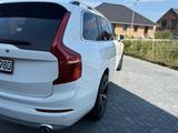 Volvo XC90 D5 AWD Geartronic Momentum  - Volvo XC90 in Lübeck
