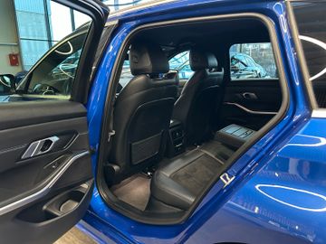 BMW 330 i Touring xDrive M Sport *1. Hand*Klima*Navi