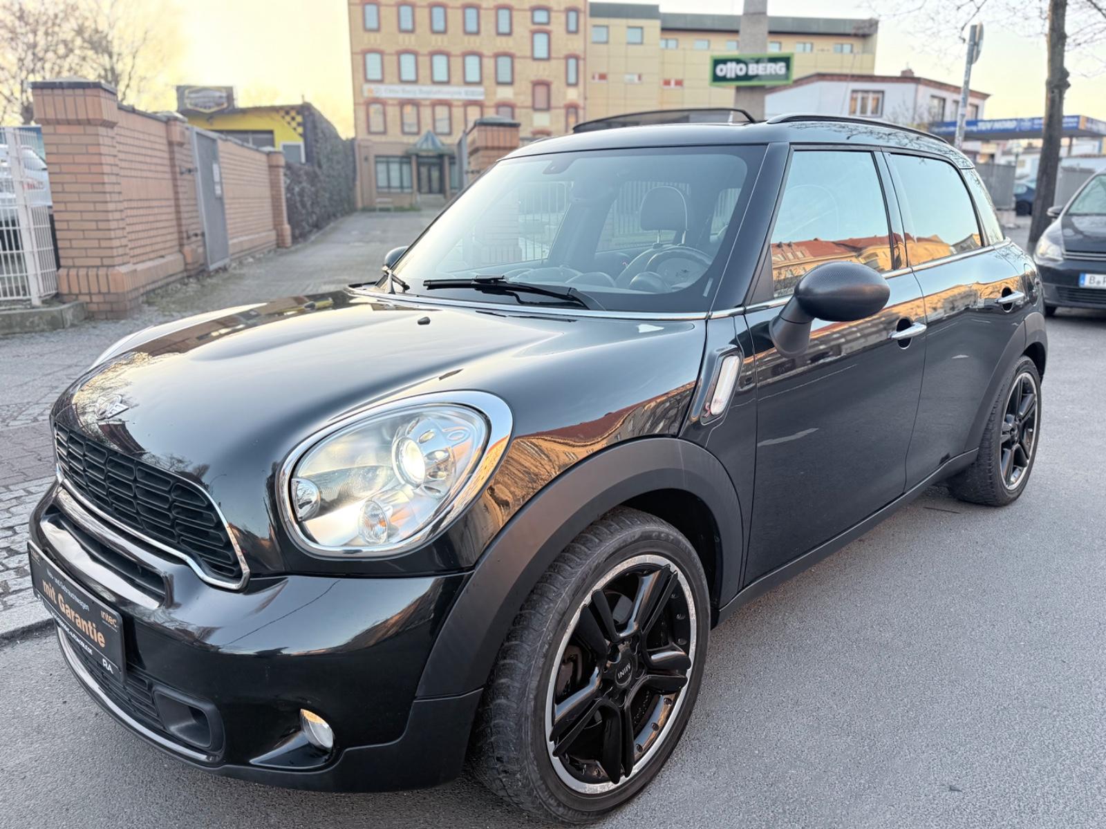 MINI COOPER SD ALL4 COUNTRYMAN+AUTOMATIK+XENON+NAVI+