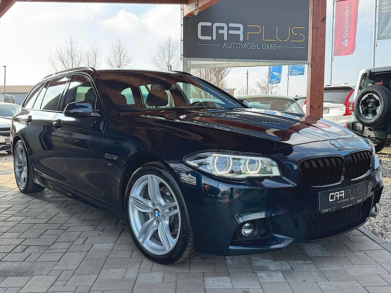 Fahrzeugabbildung BMW 520d xDrive M-Sport Shadow *LED*Head Up*Kamera*
