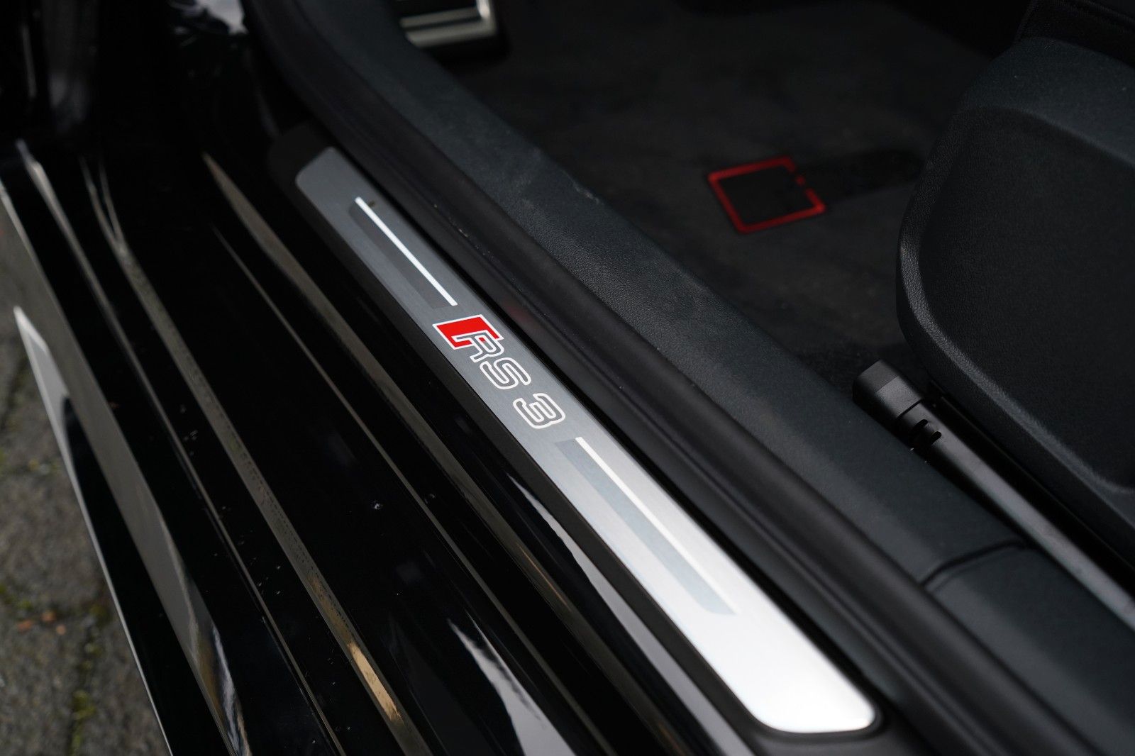 Audi RS3 SPORTBACK KERAMIK 290 SCHALE CARBON 360°HUD foto 10