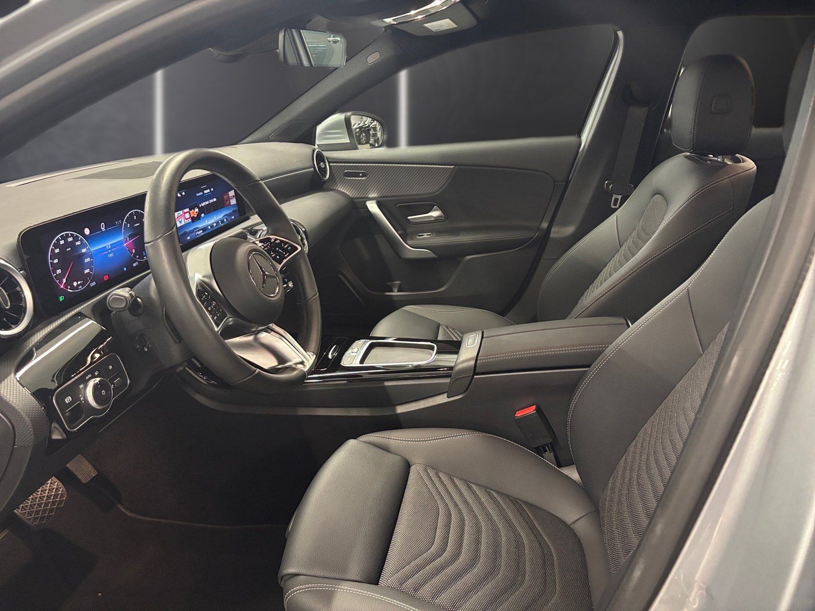 Fahrzeugabbildung Mercedes-Benz A 180 d Progressive*Kamera*LED*CarPlay*SHZ*PDC*