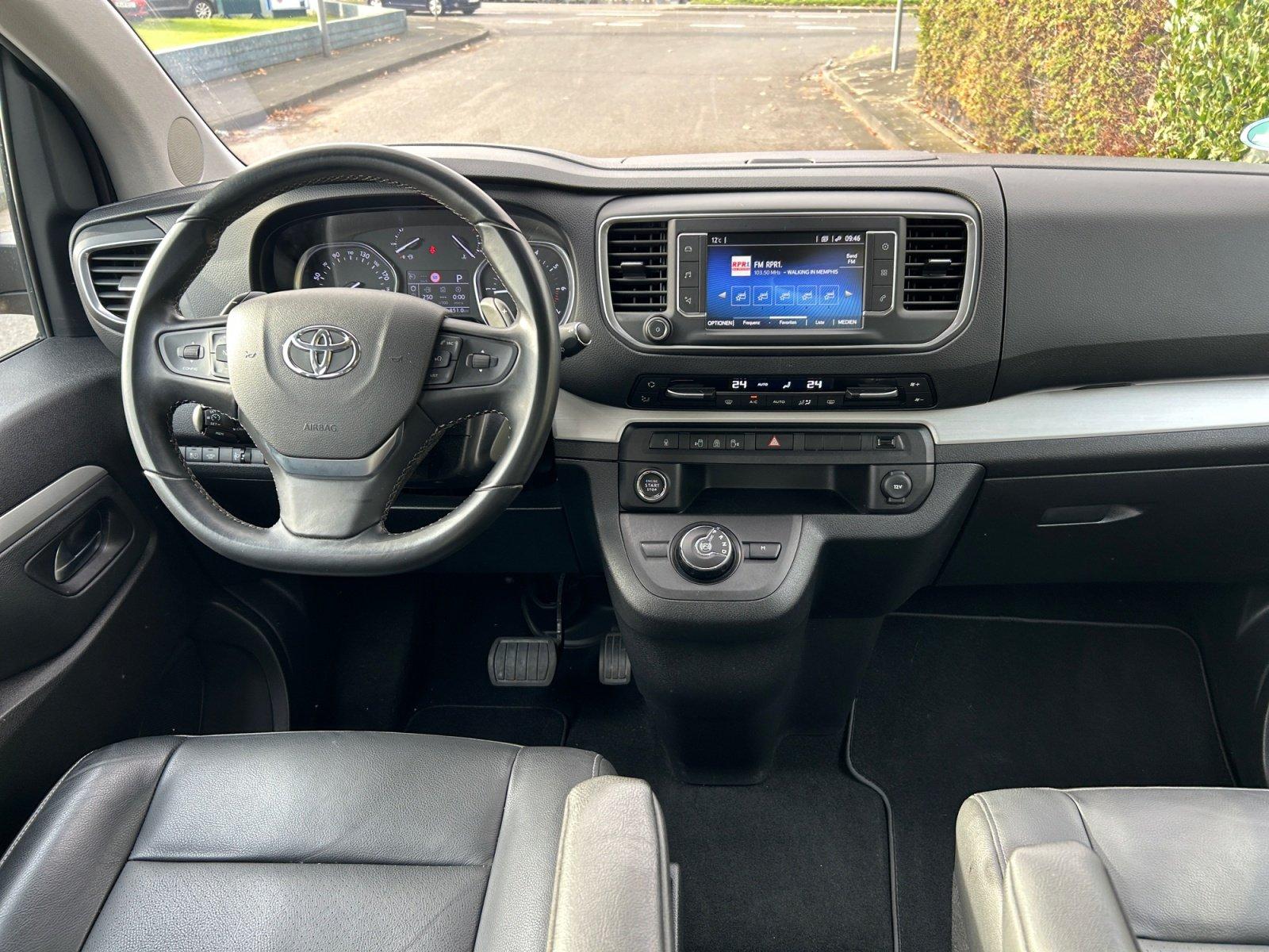 Toyota Proace Verso 2.0 D Executive AHK*WKR* Pano*2xACC