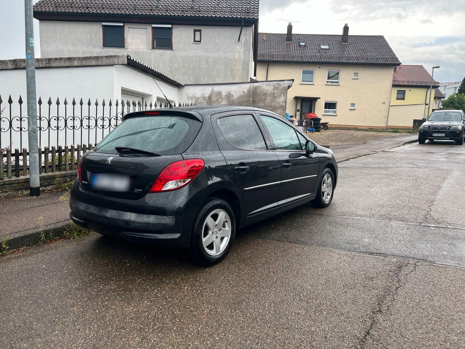 Peugeot 207