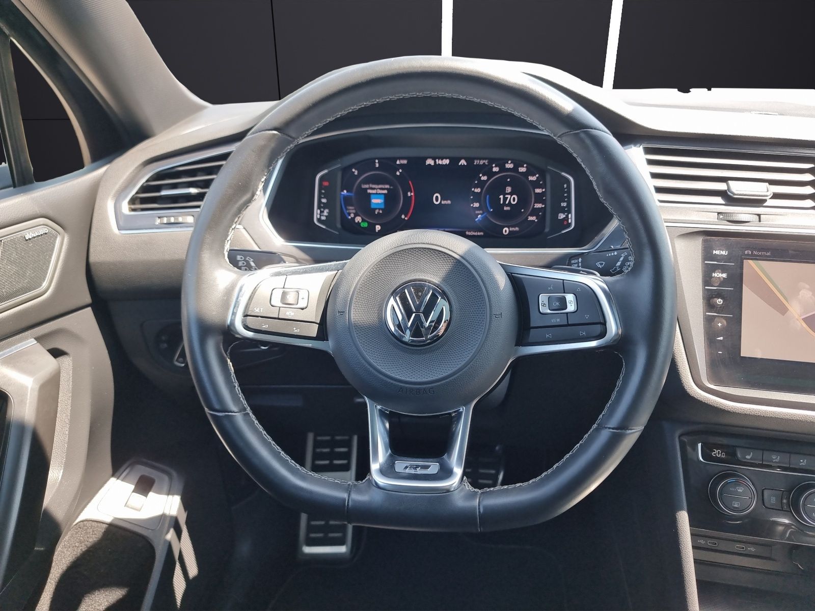 Fahrzeugabbildung Volkswagen Tiguan Allspace Highline 4M TDI DSG LED ACC 19"