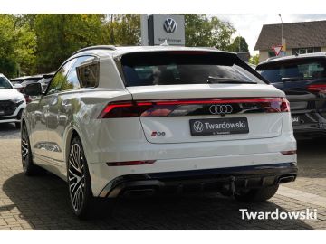 Audi Q8 - 4